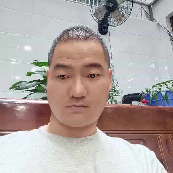 37岁岁福建单身帅哥 - 昌吉吉缘网