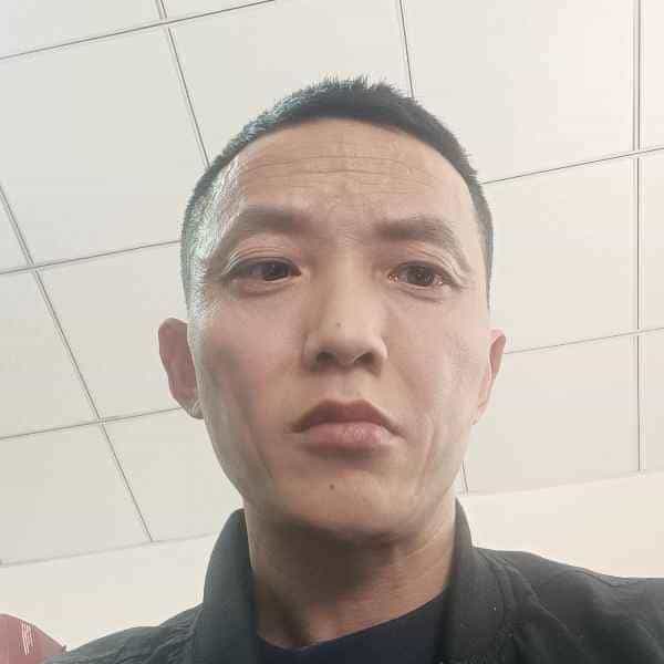 40岁岁四川单身帅哥 - 昌吉吉缘网