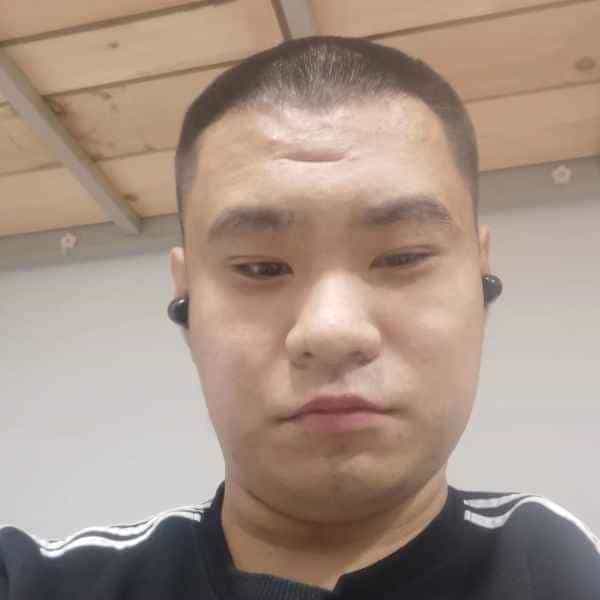 25岁岁山东单身帅哥 - 昌吉吉缘网