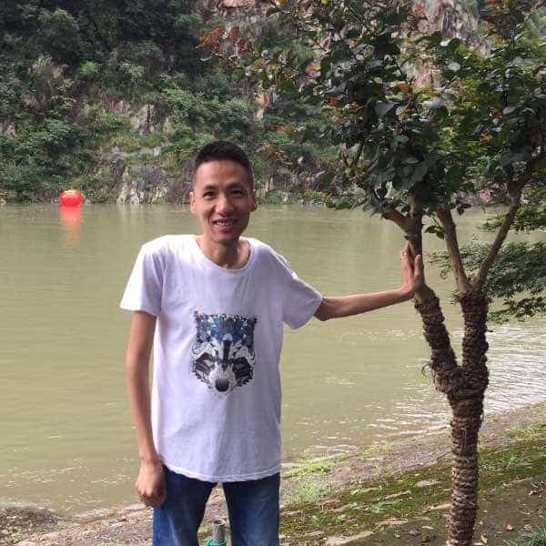 40岁岁湖北单身帅哥 - 昌吉吉缘网