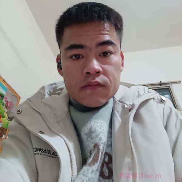 36岁岁陕西单身帅哥 - 昌吉吉缘网