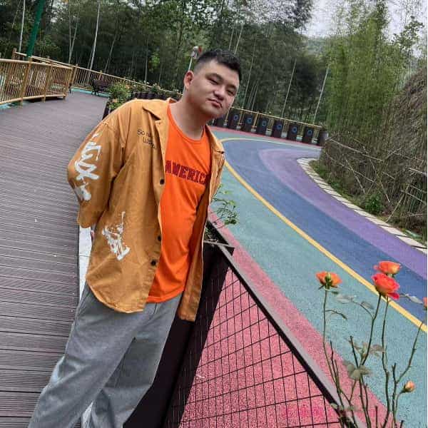 28岁岁湖南单身帅哥 - 昌吉吉缘网