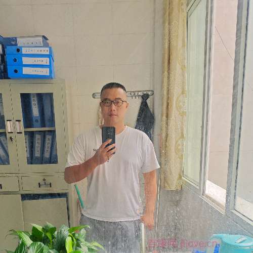34岁岁四川单身帅哥 - 昌吉吉缘网